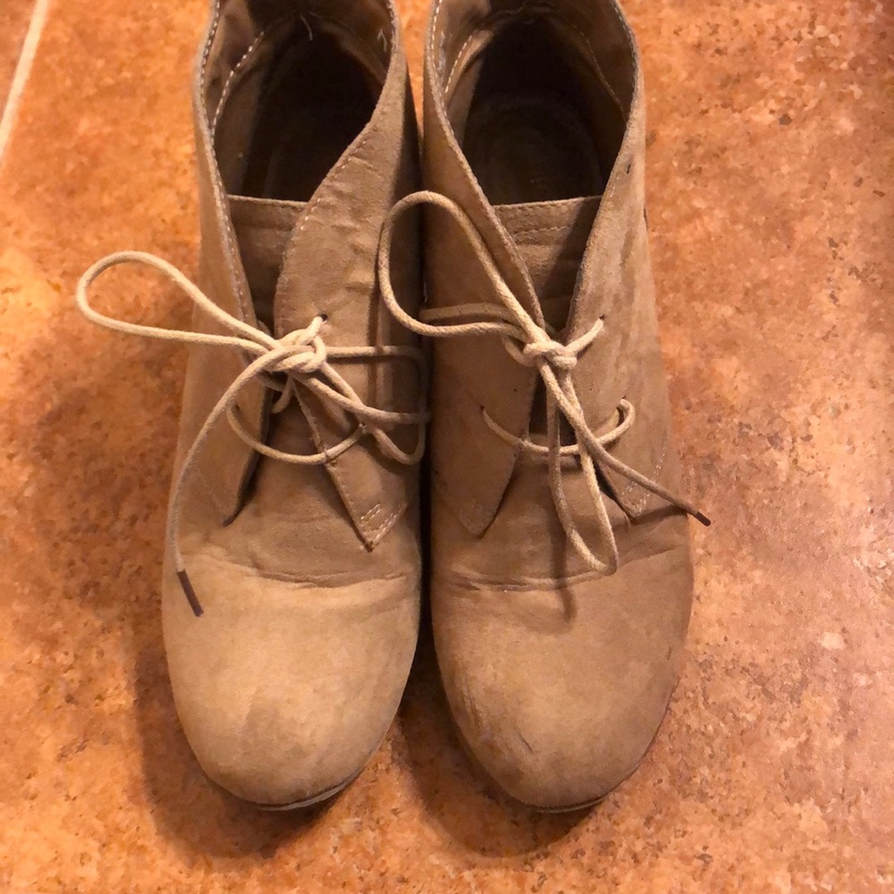 Taupe/Tan Wedge Booties